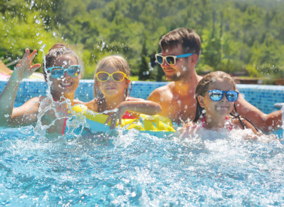 Sommerferien | Wasserspiele im Erlebnisbad Kochsagrund