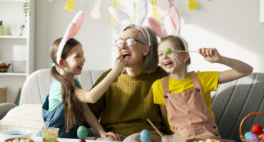 Osterferien 2026: „Offenes Kreativ-Atelier am Gründonnerstag“